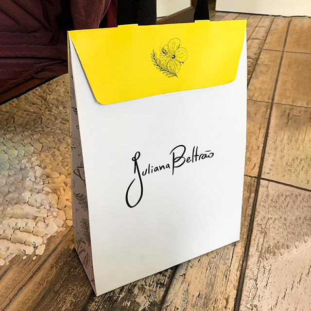 Envelope Juliana Beltrão